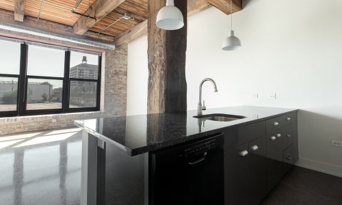 image of a studio apartment in uptown chicago at The Otis
