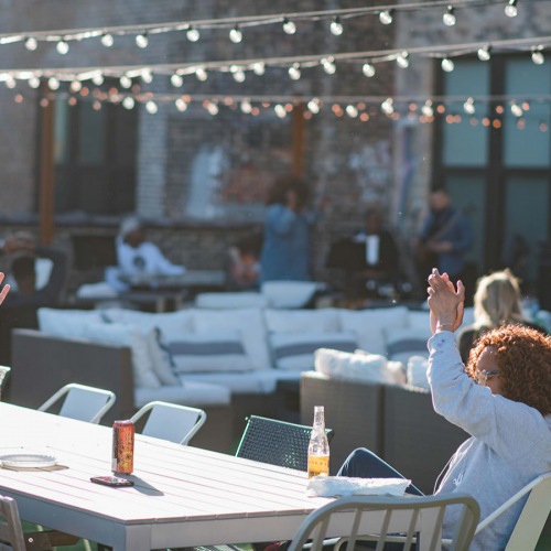 Available 1, 2, & 3bedroom Apartments at the Otis in Pilsen