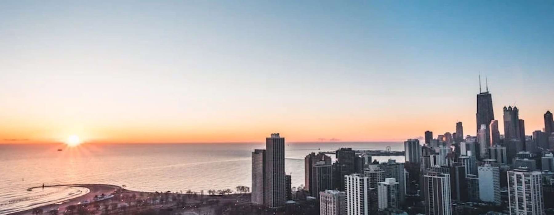Chicago skyline - commercial loft space for rent chicago